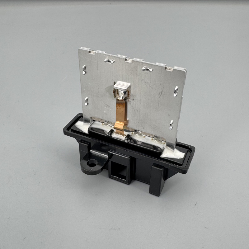 Isuzu D-MAX 8-97553738-0 resistor from Thailand MU-7\MU-X，Air conditioning resistor, applicable to Isuzu D-Max dealership, latest model years 2020-23，8-97553738-0