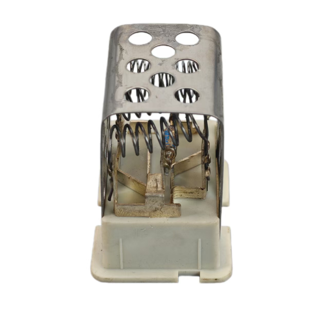 90560362 is compatible with the 2004-2011 Volvo Sylphy H fifth generation 1.9 CDTi 150 horsepower diesel car, Heater Blower Fan Resistor, Car Heater Blower Resistor Replacement 90560362 Blower Motor Fan Resistors Fit for Vauxhall Astra H MK5 1.9 C